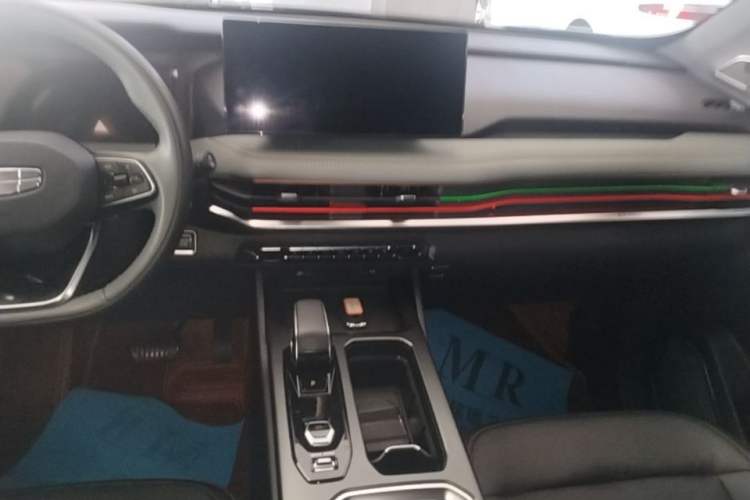 Used Geely Auto Haoyue L 2023 2.0T DCT Luxury Version Audio And AC Panel