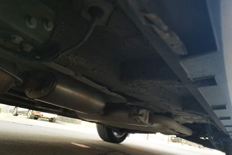 Used Geely Auto Haoyue L 2023 2.0T DCT Flagship Version Chassis Front Left