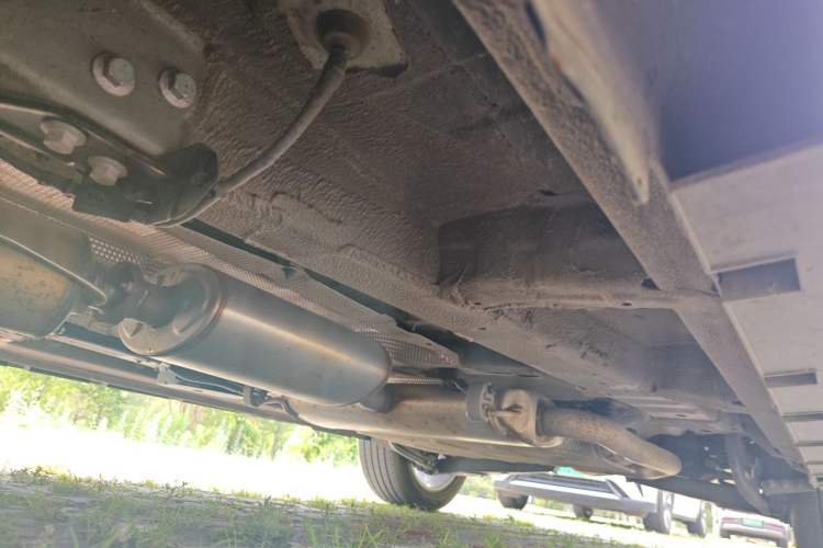 Used Geely Auto Haoyue L 2023 2.0T DCT Prestige Edition Chassis Front Left
