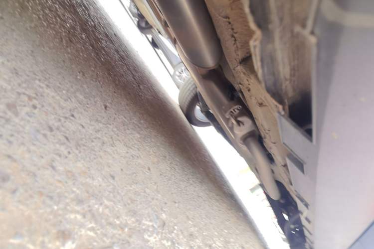 Used Geely Auto Haoyue L 2023 2.0T DCT Prestige Edition Chassis Front Left