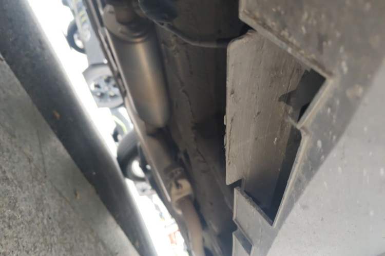 Used Geely Auto Haoyue L 2023 2.0T DCT Prestige Edition Chassis Front Left