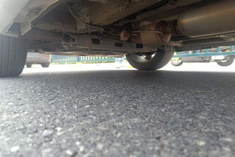 Used Geely Auto Haoyue L 2023 2.0T DCT Prestige Edition Chassis Front Left