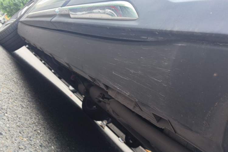 Used Geely Auto Haoyue L 2023 2.0T DCT Prestige Edition Chassis Rear Left