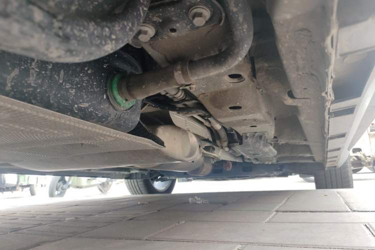 Used Geely Auto Haoyue L 2023 2.0T DCT Prestige Edition Chassis Rear Right