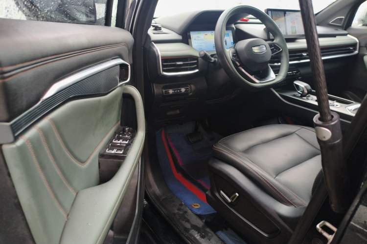 Used Geely Auto Haoyue L 2023 2.0T DCT Prestige Edition Driver Seat