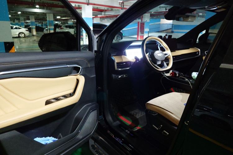 Used Geely Auto Haoyue L 2023 2.0T DCT Flagship Version Driver Seat