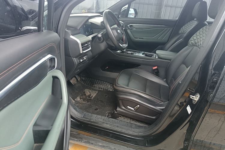Used Geely Auto Haoyue L 2023 2.0T DCT Prestige Edition Driver Seat