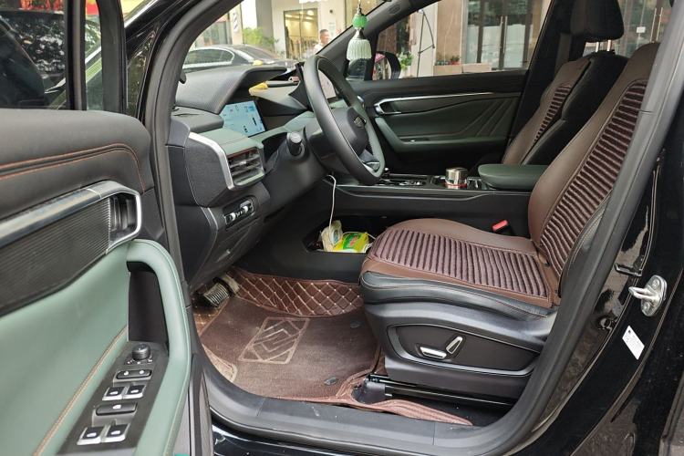 Used Geely Auto Haoyue L 2023 2.0T DCT Prestige Edition Driver Seat