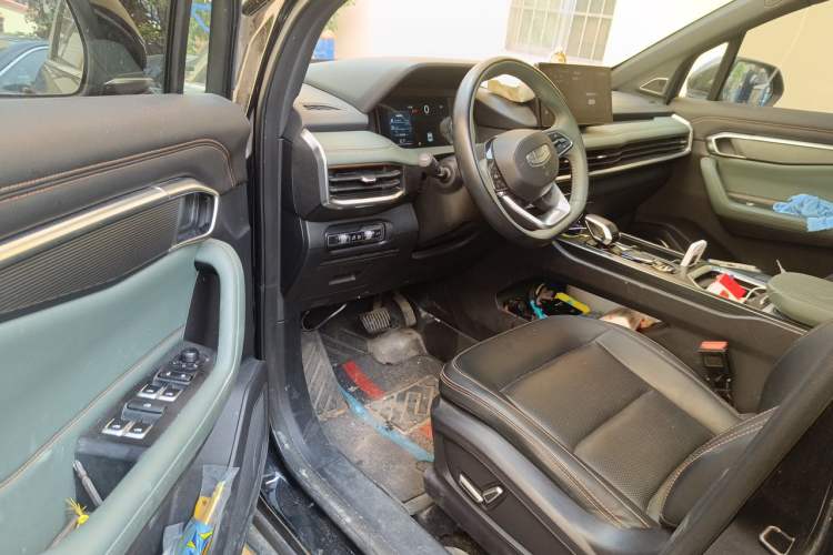 Used Geely Auto Haoyue L 2023 2.0T DCT Prestige Edition Driver Seat