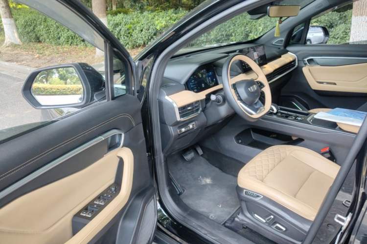 Used Geely Auto Haoyue L 2023 2.0T DCT Flagship Version Driver Seat