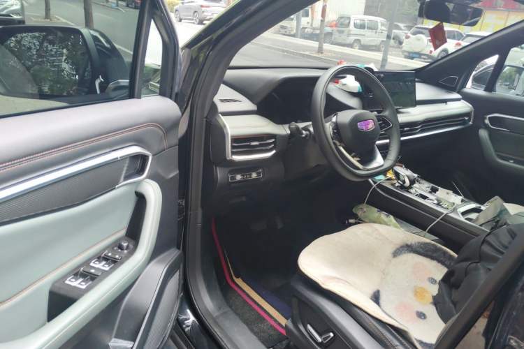 Used Geely Auto Haoyue L 2023 2.0T DCT Prestige Edition Driver Seat
