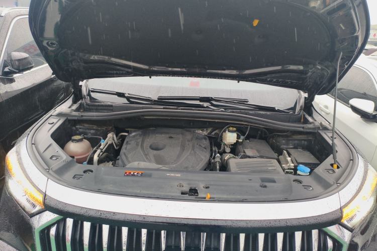 Used Geely Auto Haoyue L 2023 2.0T DCT Prestige Edition Engine Bay