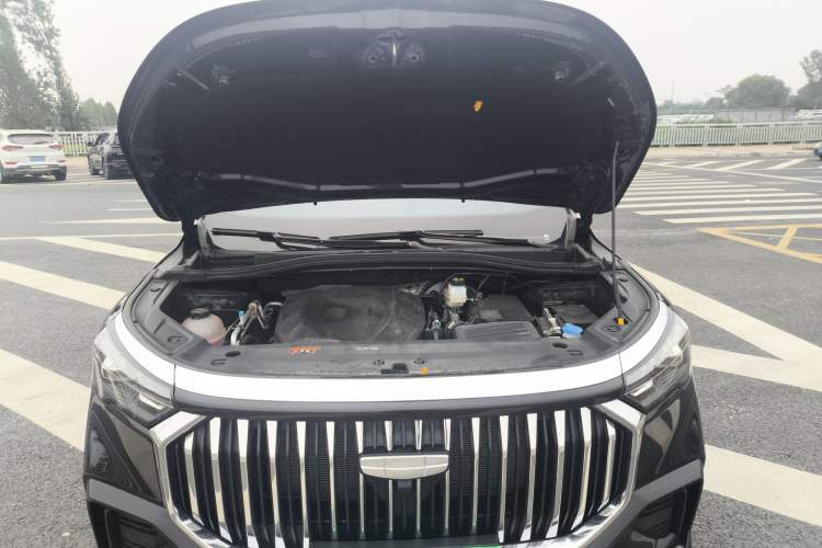 Used Geely Auto Haoyue L 2023 2.0T DCT Luxury Version Engine Bay