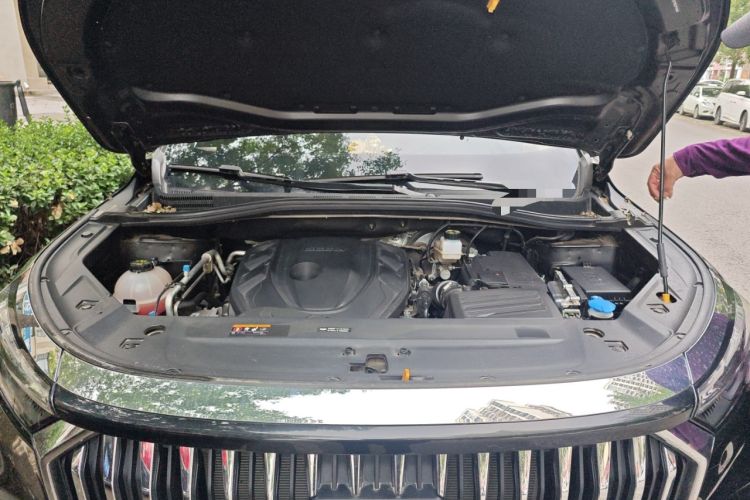 Used Geely Auto Haoyue L 2023 2.0T DCT Prestige Edition Engine Bay