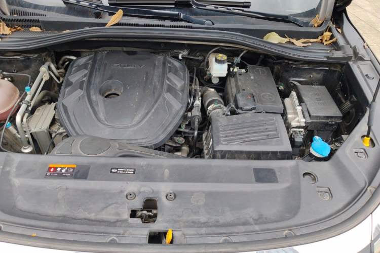 Used Geely Auto Haoyue L 2023 2.0T DCT Prestige Edition Engine Bay