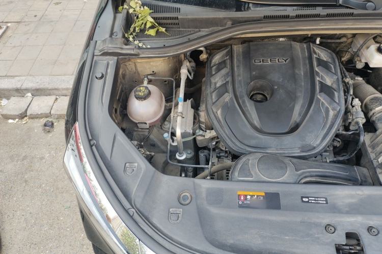 Used Geely Auto Haoyue L 2023 2.0T DCT Prestige Edition Engine Bay Right