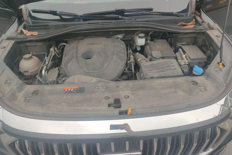 Used Geely Auto Haoyue L 2023 2.0T DCT Flagship Version Engine Bay