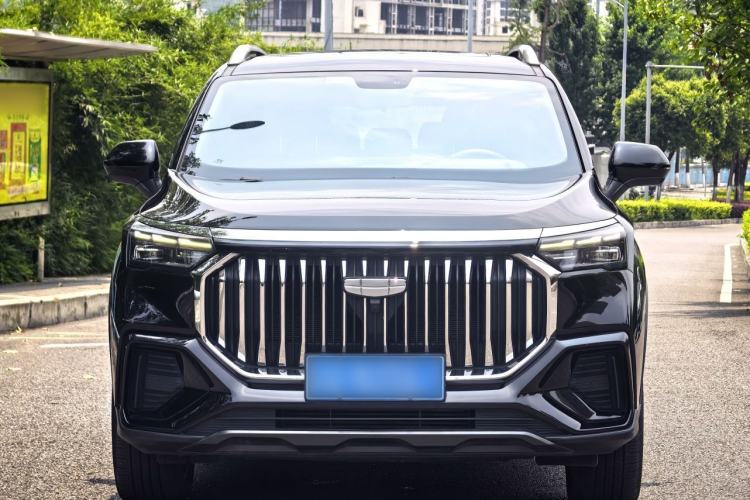 Used Geely Auto Haoyue L 2023 2.0T DCT Prestige Edition Exterior 4