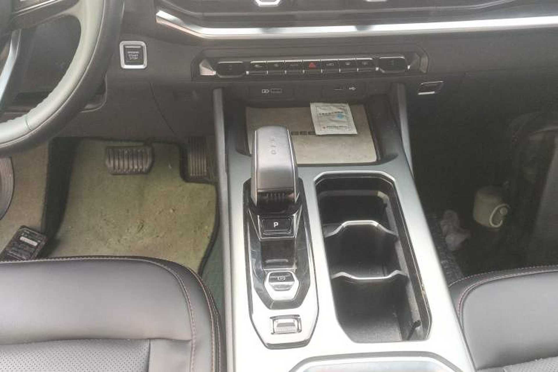 Used Geely Auto Haoyue L 2023 2.0T DCT Prestige Edition Gear Lever