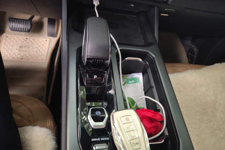 Used Geely Auto Haoyue L 2023 2.0T DCT Flagship Version Gear Lever