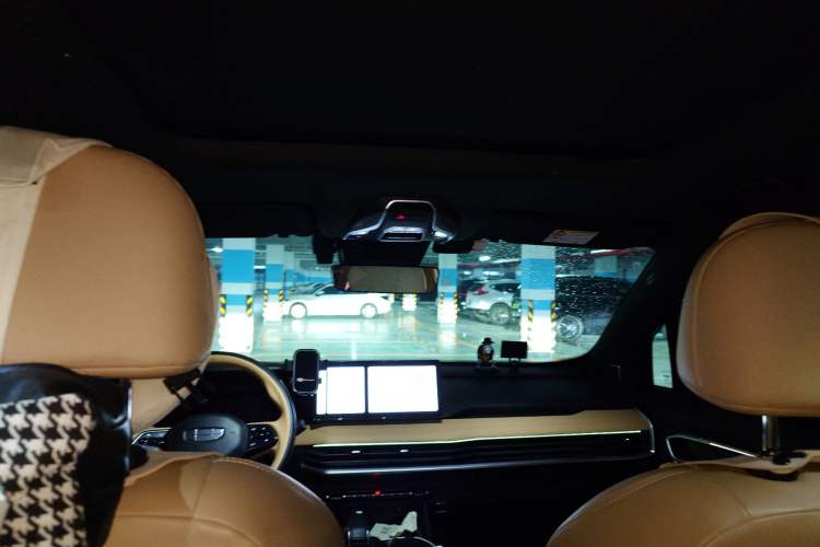 Used Geely Auto Haoyue L 2023 2.0T DCT Flagship Version Headliner