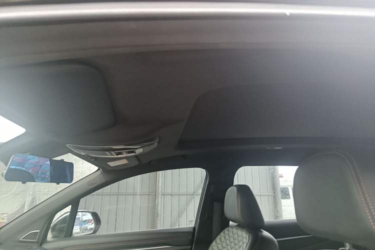 Used Geely Auto Haoyue L 2023 2.0T DCT Prestige Edition Headliner