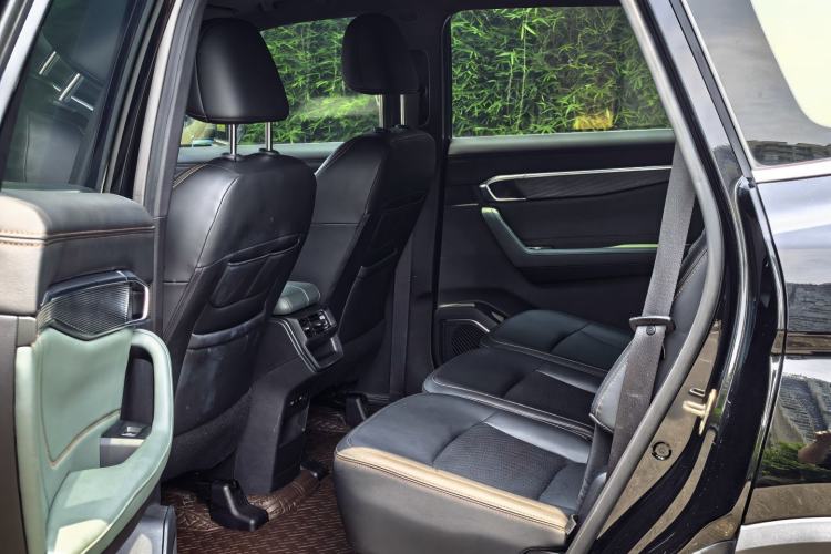 Used Geely Auto Haoyue L 2023 2.0T DCT Prestige Edition Interior 1