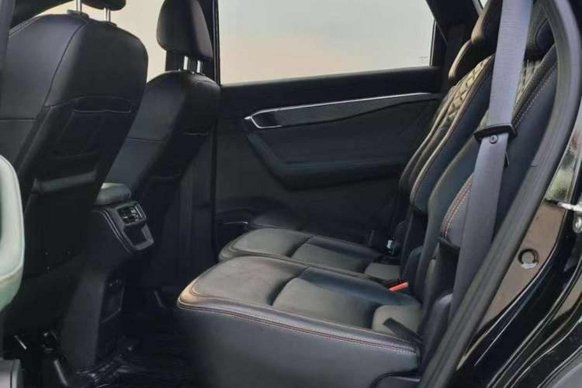 Used Geely Auto Haoyue L 2023 2.0T DCT Prestige Edition Interior 4