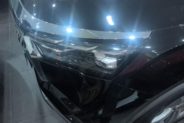 Used Geely Auto Haoyue L 2023 2.0T DCT Flagship Version Left Front Headlight