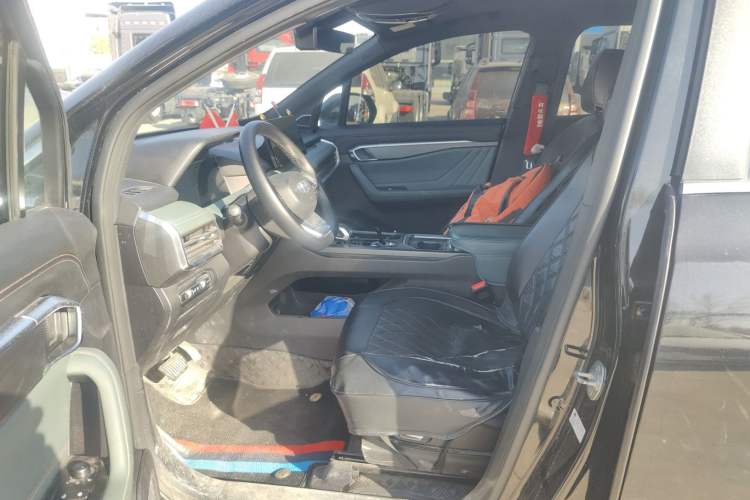 Used Geely Auto Haoyue L 2023 2.0T DCT Prestige Edition Left Front Seat