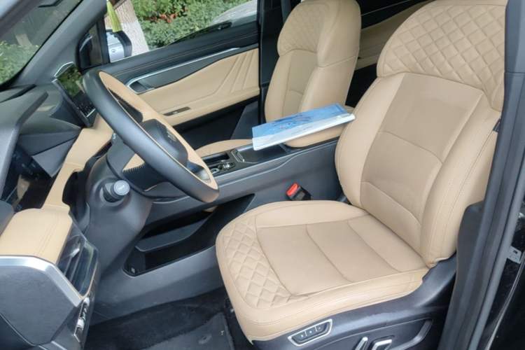 Used Geely Auto Haoyue L 2023 2.0T DCT Flagship Version Left Front Seat