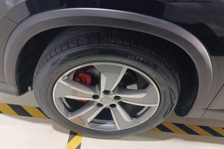 Used Geely Auto Haoyue L 2023 2.0T DCT Flagship Version Left Front Wheel Hub