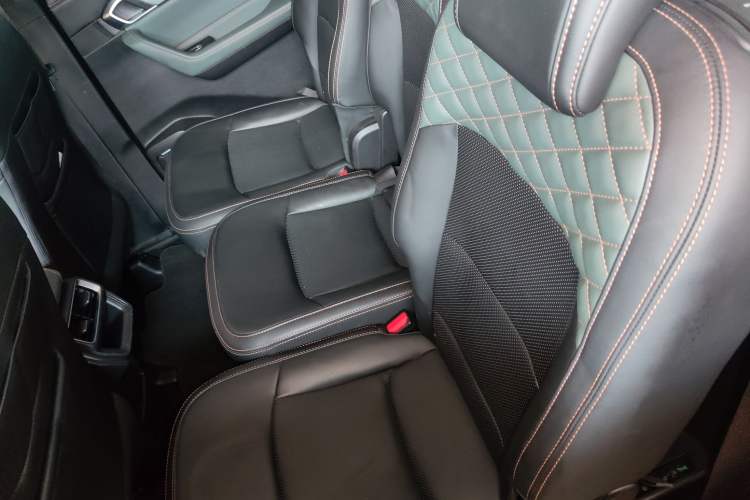 Used Geely Auto Haoyue L 2023 2.0T DCT Prestige Edition Left Rear Seat