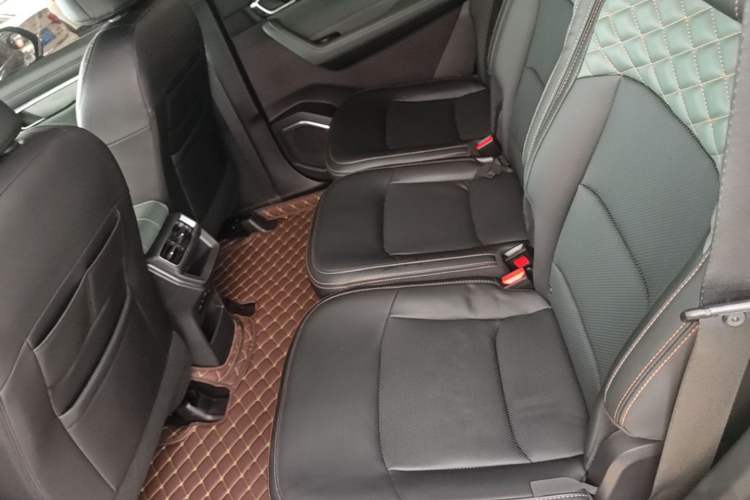 Used Geely Auto Haoyue L 2023 2.0T DCT Luxury Version Left Rear Seat