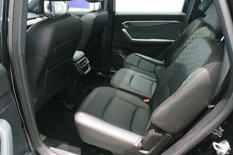 Used Geely Auto Haoyue L 2023 2.0T DCT Prestige Edition Left Rear Seat
