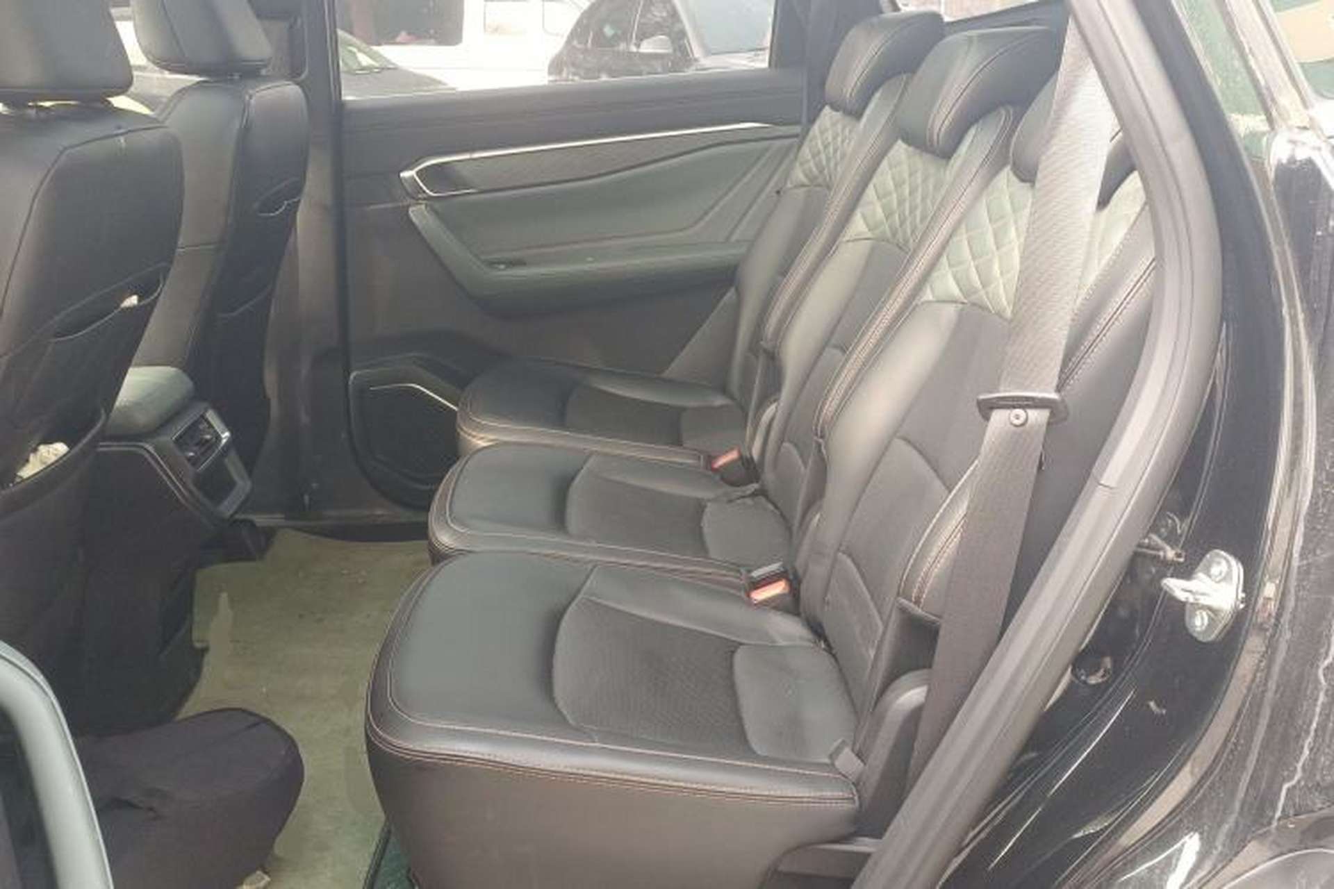 Used Geely Auto Haoyue L 2023 2.0T DCT Prestige Edition Left Rear Seat