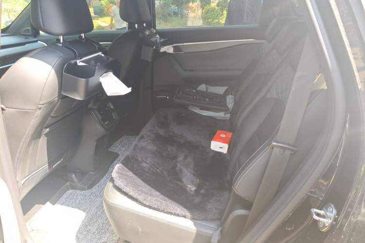 Used Geely Auto Haoyue L 2023 2.0T DCT Prestige Edition Left Rear Seat
