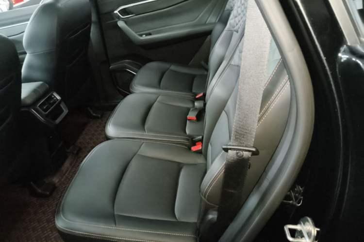 Used Geely Auto Haoyue L 2023 2.0T DCT Prestige Edition Left Rear Seat