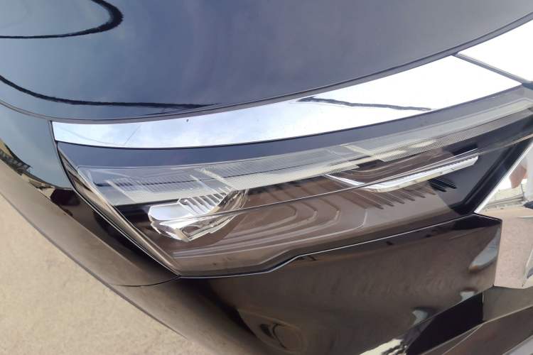 Used Geely Auto Haoyue L 2023 2.0T DCT Prestige Edition Right Front Headlight