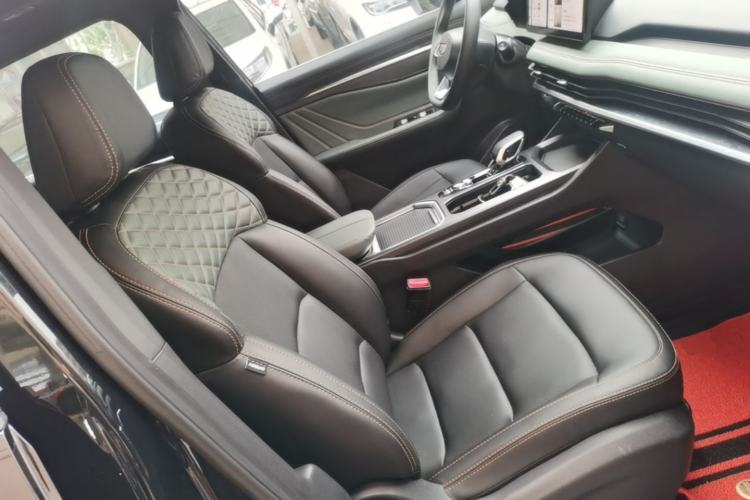 Used Geely Auto Haoyue L 2023 2.0T DCT Prestige Edition Right Front Seat