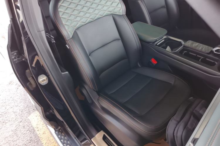 Used Geely Auto Haoyue L 2023 2.0T DCT Prestige Edition Right Front Seat