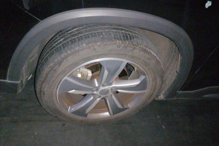 Used Geely Auto Haoyue L 2023 2.0T DCT Prestige Edition Right Front Wheel Hub