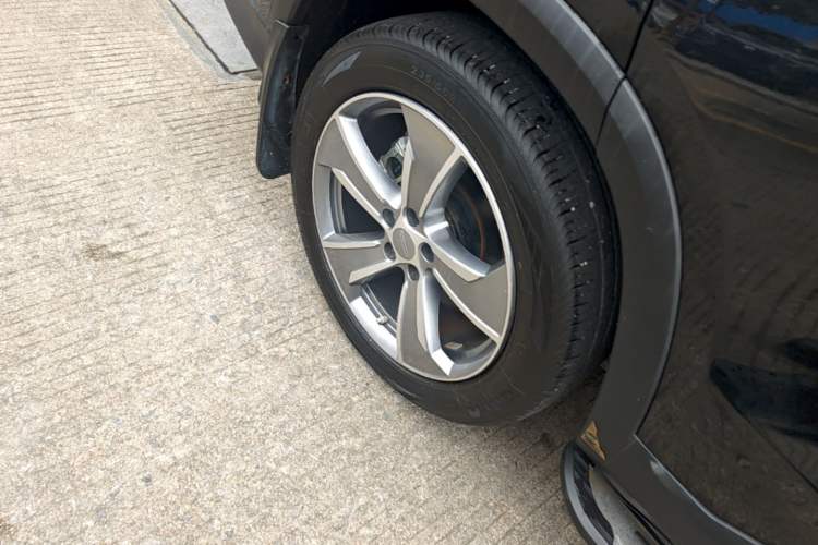 Used Geely Auto Haoyue L 2023 2.0T DCT Prestige Edition Right Rear Wheel Hub