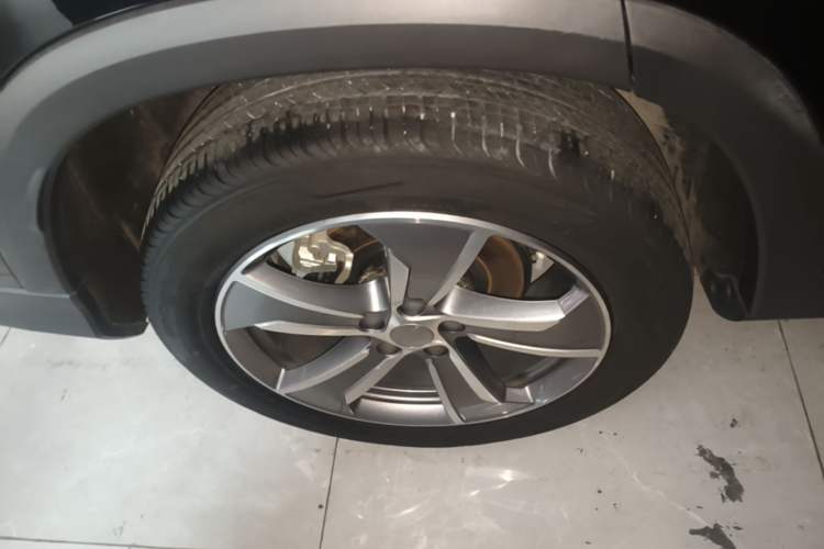 Used Geely Auto Haoyue L 2023 2.0T DCT Prestige Edition Right Rear Wheel Hub