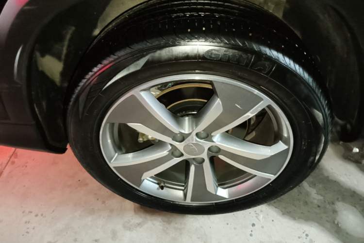 Used Geely Auto Haoyue L 2023 2.0T DCT Prestige Edition Right Rear Wheel Hub