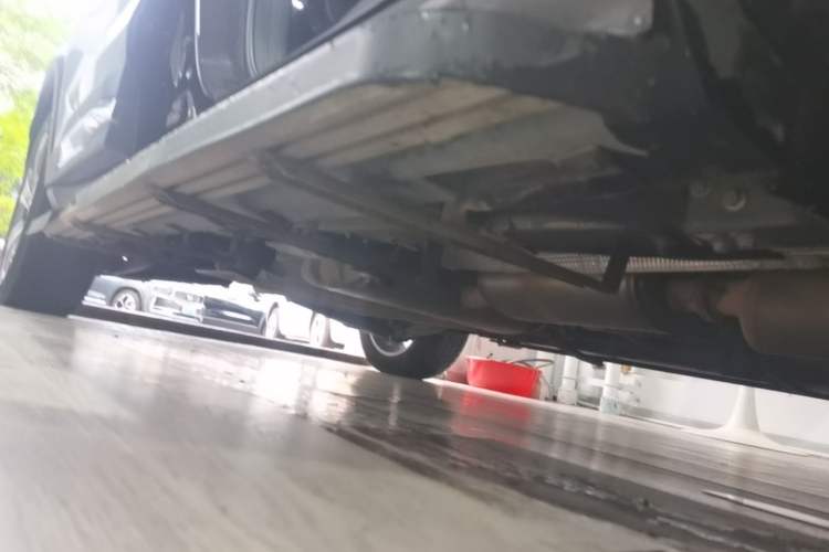 Used Geely Auto Haoyue L 2023 2.0T DCT Prestige Edition Right Side Sill