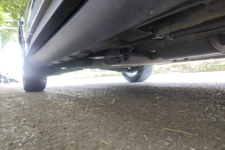Used Geely Auto Haoyue L 2023 2.0T DCT Flagship Version Right Side Sill
