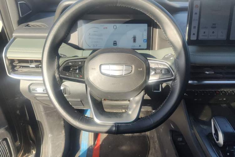 Used Geely Auto Haoyue L 2023 2.0T DCT Prestige Edition Steering Wheel