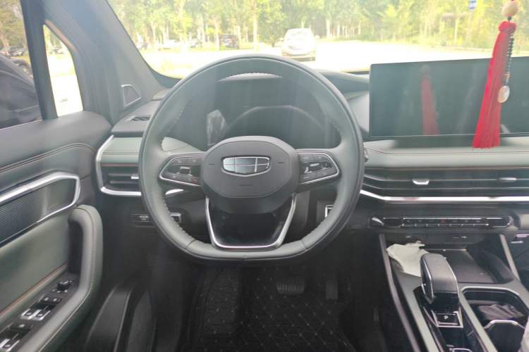 Used Geely Auto Haoyue L 2023 2.0T DCT Prestige Edition Steering Wheel