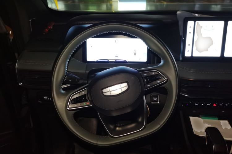 Used Geely Auto Haoyue L 2023 2.0T DCT Prestige Edition Steering Wheel